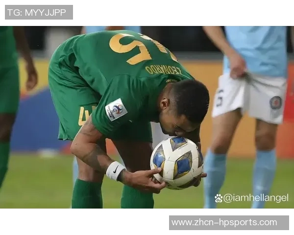 莱昂纳多足球:探索足球世界的传奇与创新之旅 莱昂纳多足球:探索足球世界的传奇与创新之旅